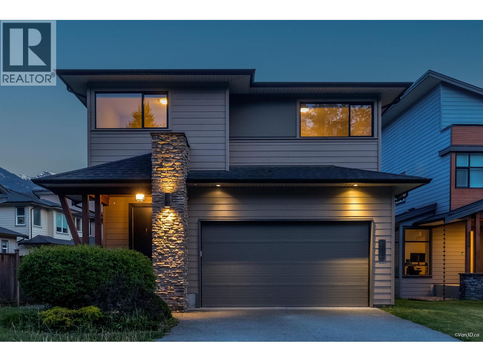 39340 FALCON CRESCENT, Squamish, British Columbia
