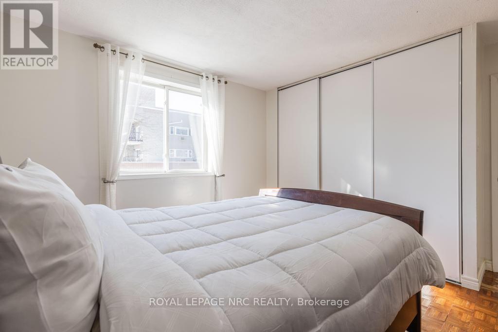 Unit 201 - 14 John Street, Grimsby, Ontario  L3M 1X5 - Photo 13 - X12752460