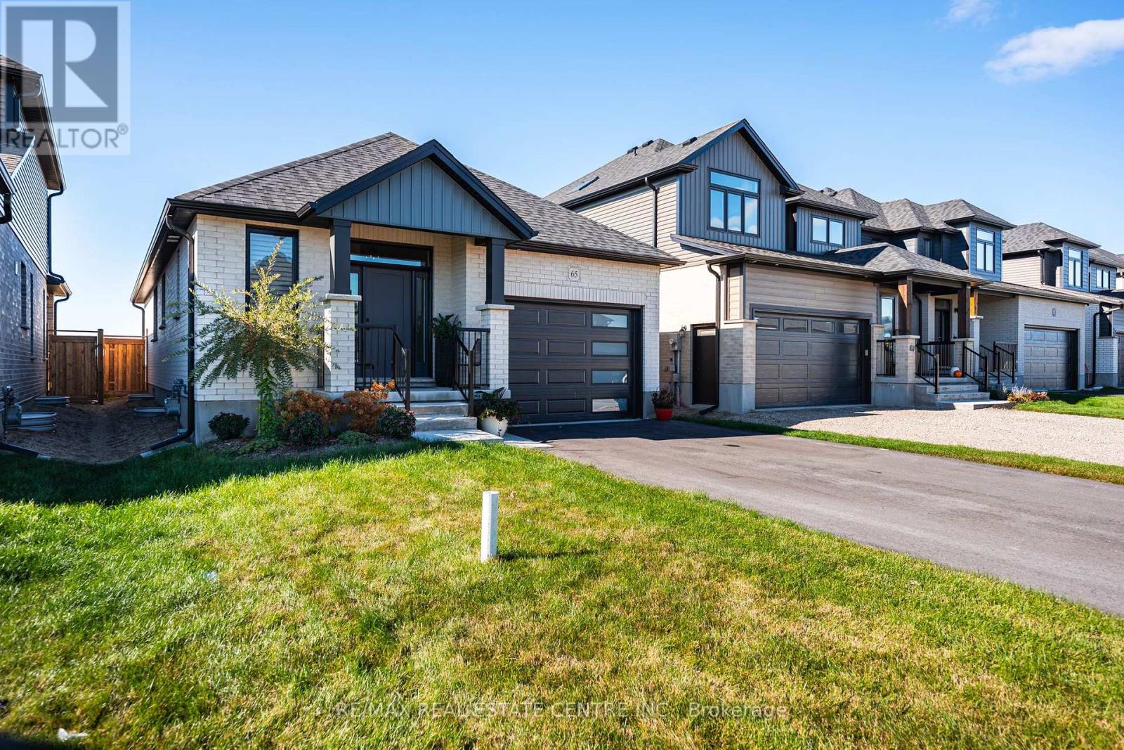 65 Melody Lane, East Luther Grand Valley, Ontario  L9W 7V1 - Photo 3 - X12752468