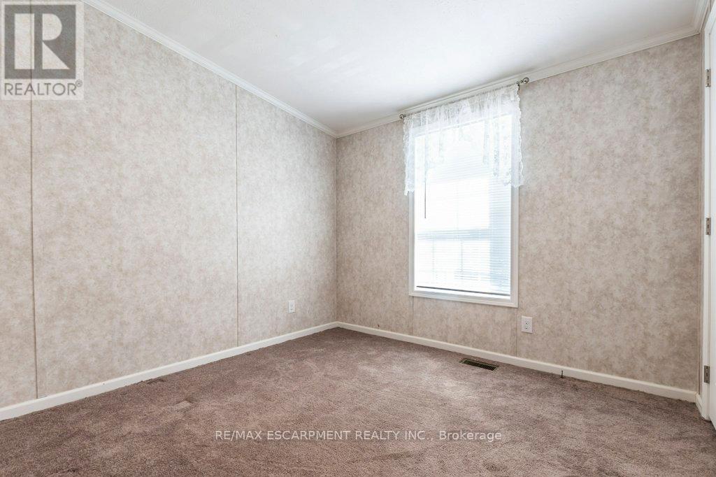 3 Copper Beech Drive, Haldimand, Ontario  N0A 1L0 - Photo 14 - X12752514