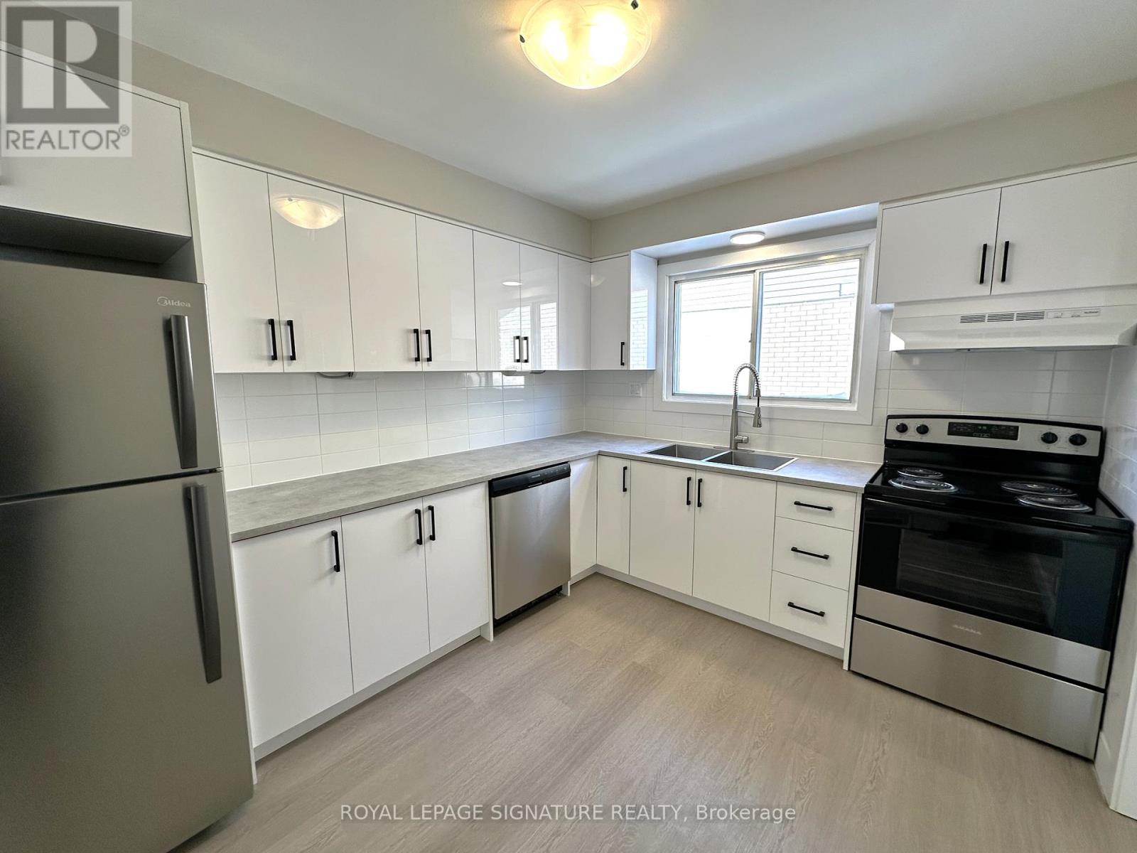 B - 107 Endicott Terrace, Welland, Ontario  L3C 5S3 - Photo 7 - X12752552