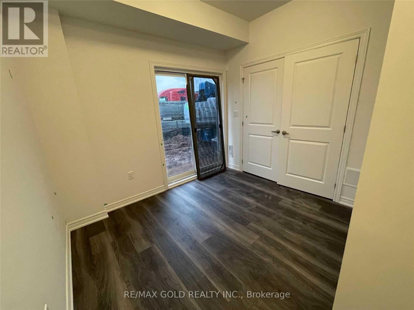 104 - 575 Woodward Avenue N, Hamilton, Ontario  L8H 0B3 - Photo 23 - X12752600