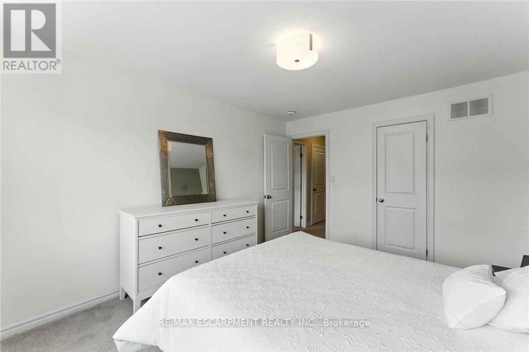 37 - 377 Glancaster Road, Hamilton, Ontario  L9G 0G4 - Photo 19 - X12752618