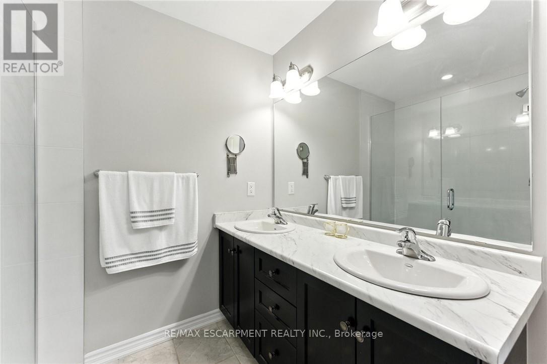 37 - 377 Glancaster Road, Hamilton, Ontario  L9G 0G4 - Photo 21 - X12752618