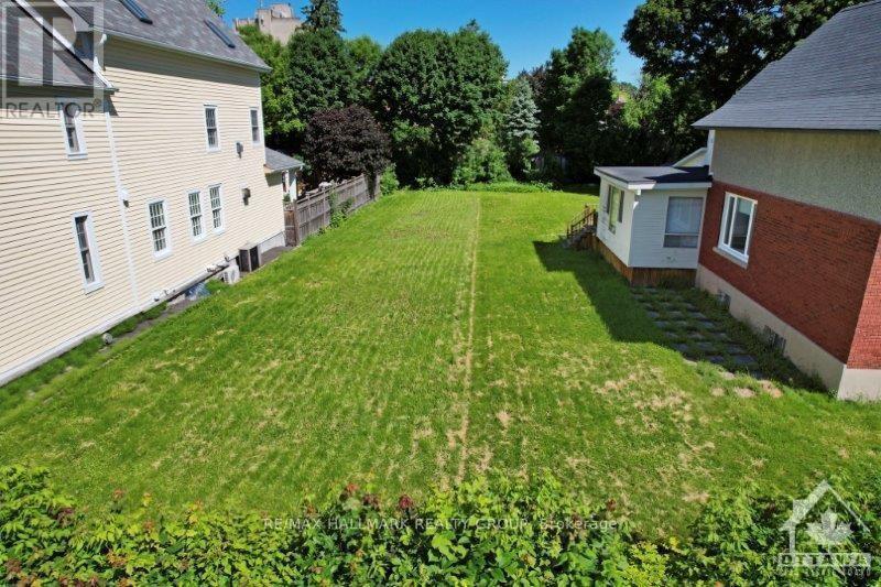 67 Springhurst Avenue, Ottawa, Ontario  K1S 0E2 - Photo 4 - X12752830