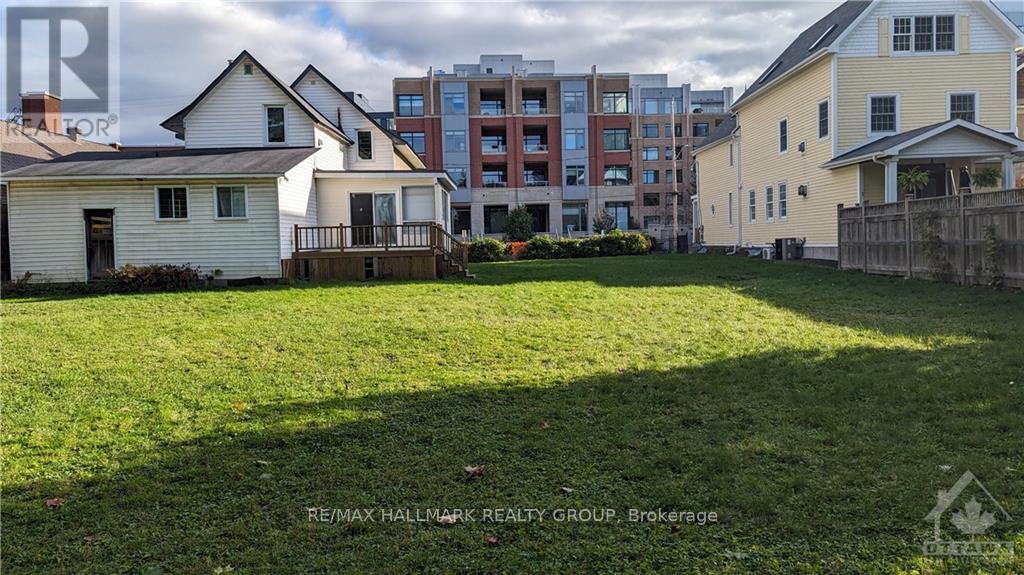 67 Springhurst Avenue, Ottawa, Ontario  K1S 0E2 - Photo 7 - X12752830