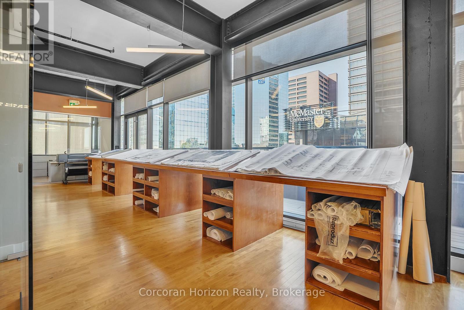 402 - 12 James Street N, Hamilton, Ontario  L8R 2J9 - Photo 3 - X12752826