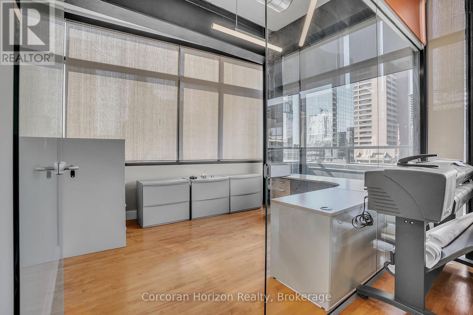 402 - 12 James Street N, Hamilton, Ontario  L8R 2J9 - Photo 8 - X12752826