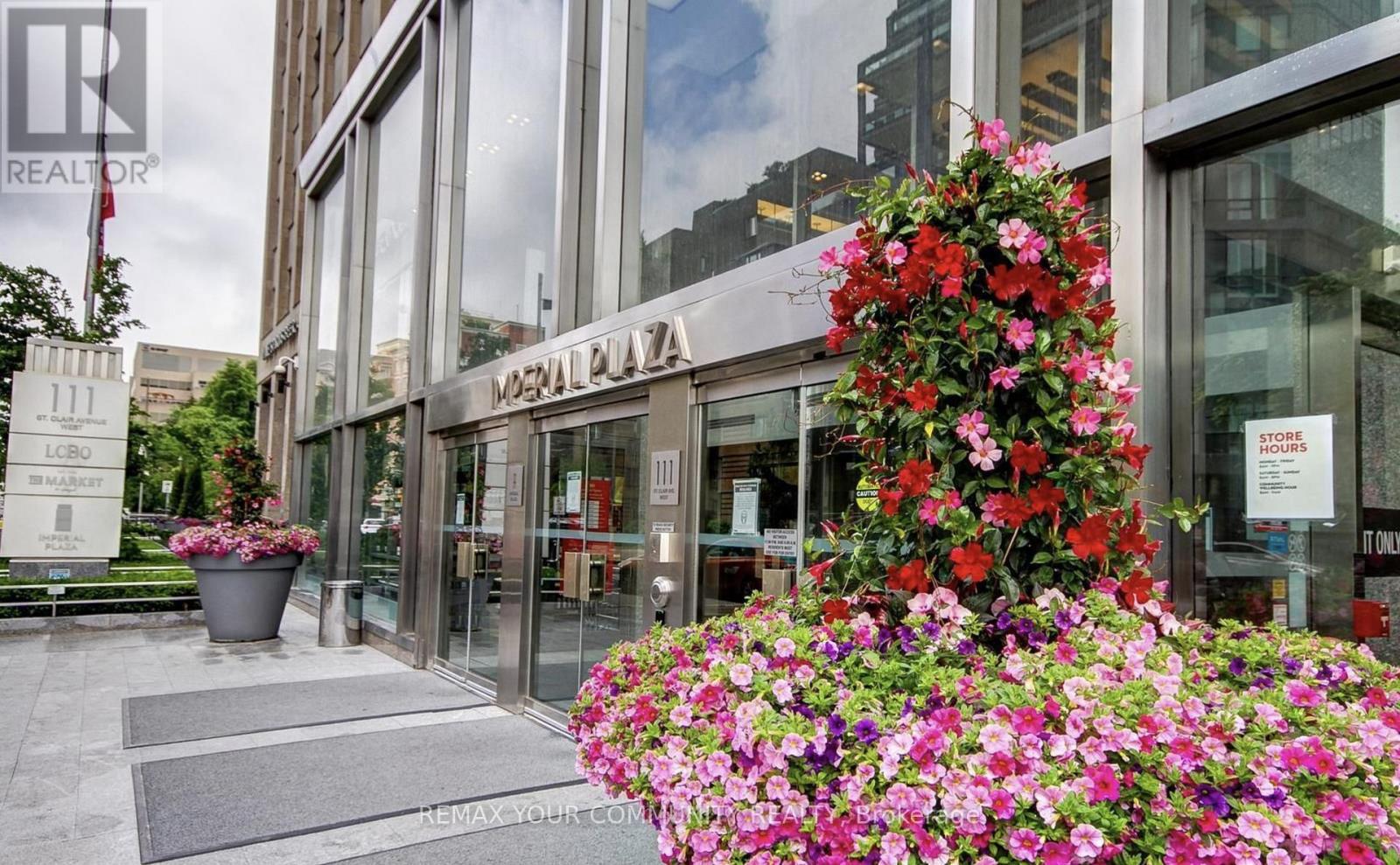 923 - 111 St. Clair Avenue W, Toronto (Yonge-St. Clair), Ontario  M4V 1N5 - Photo 32 - C12751000