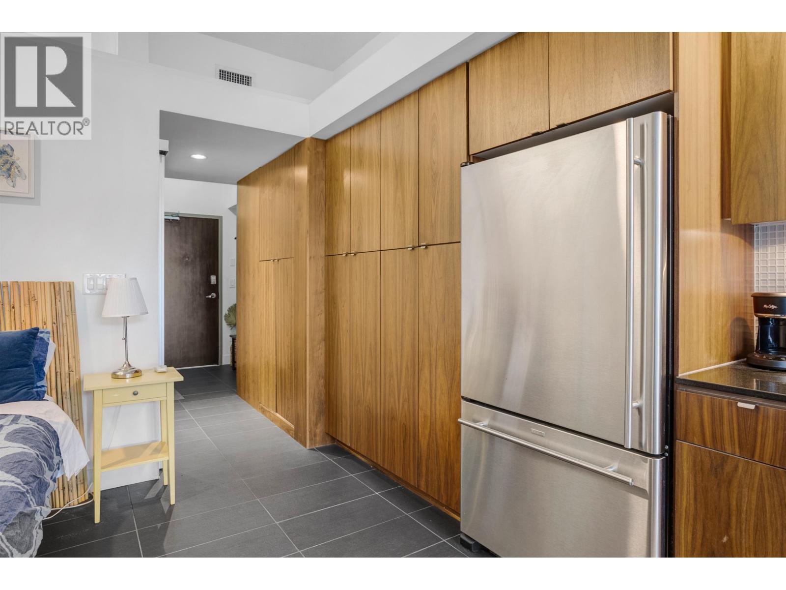 309 33 W Pender Street, Vancouver, British Columbia  V6B 0E5 - Photo 8 - R3085899