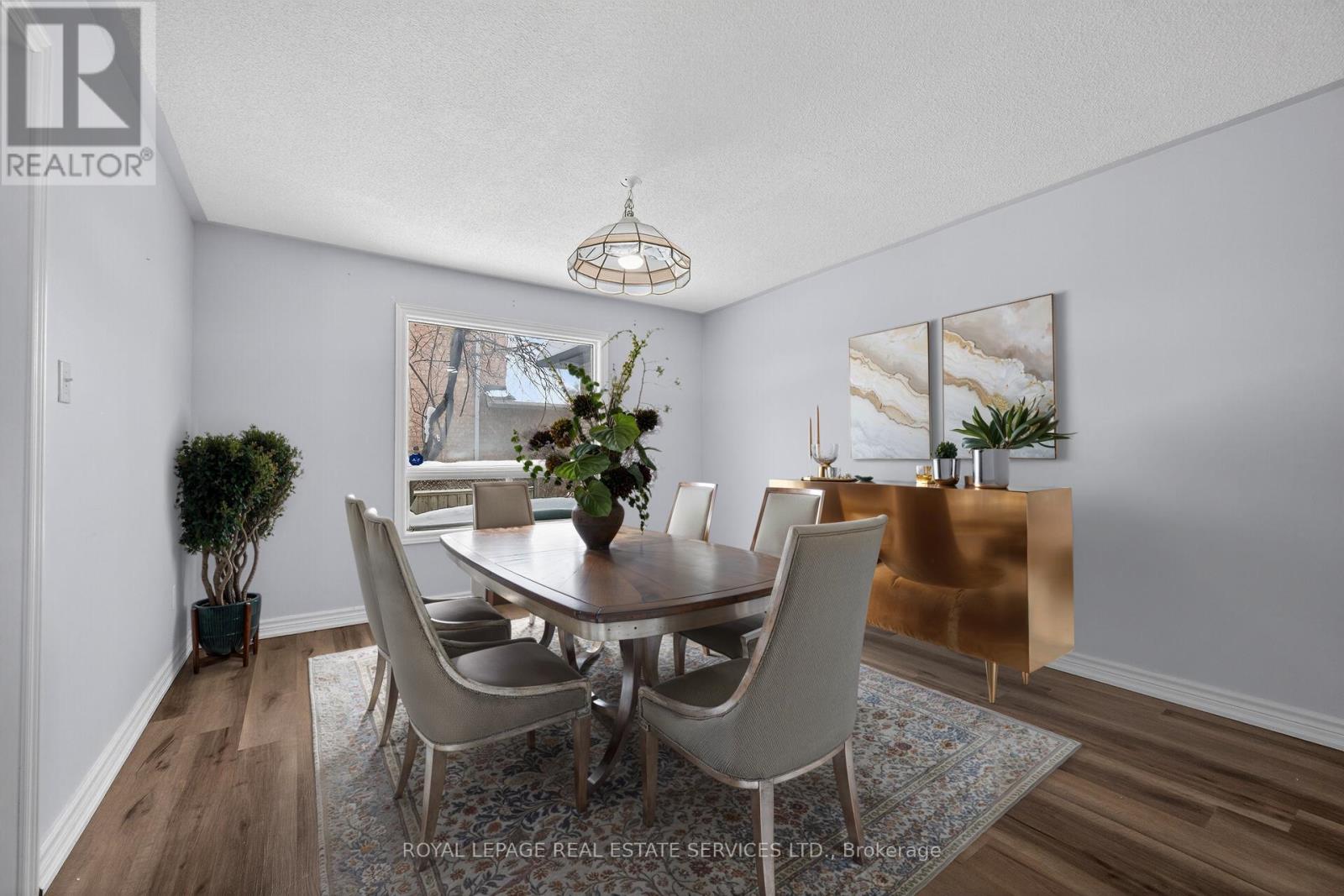 104 Inverhuron Trail, Oakville, Ontario  L6H 5Z4 - Photo 7 - W12629394