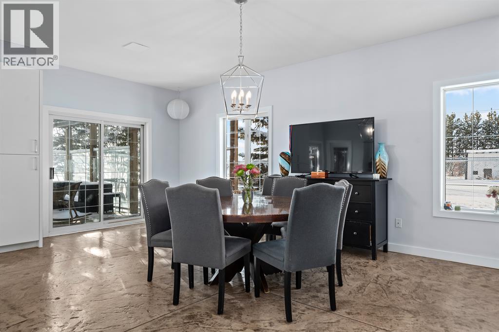 41090 Cook Road, Rural Rocky View County, Alberta  T4C 3A2 - Photo 6 - A2275662