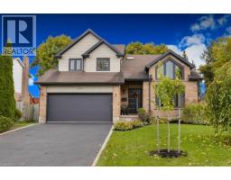 391 STRAWBERRY Crescent, Waterloo, Ontario
