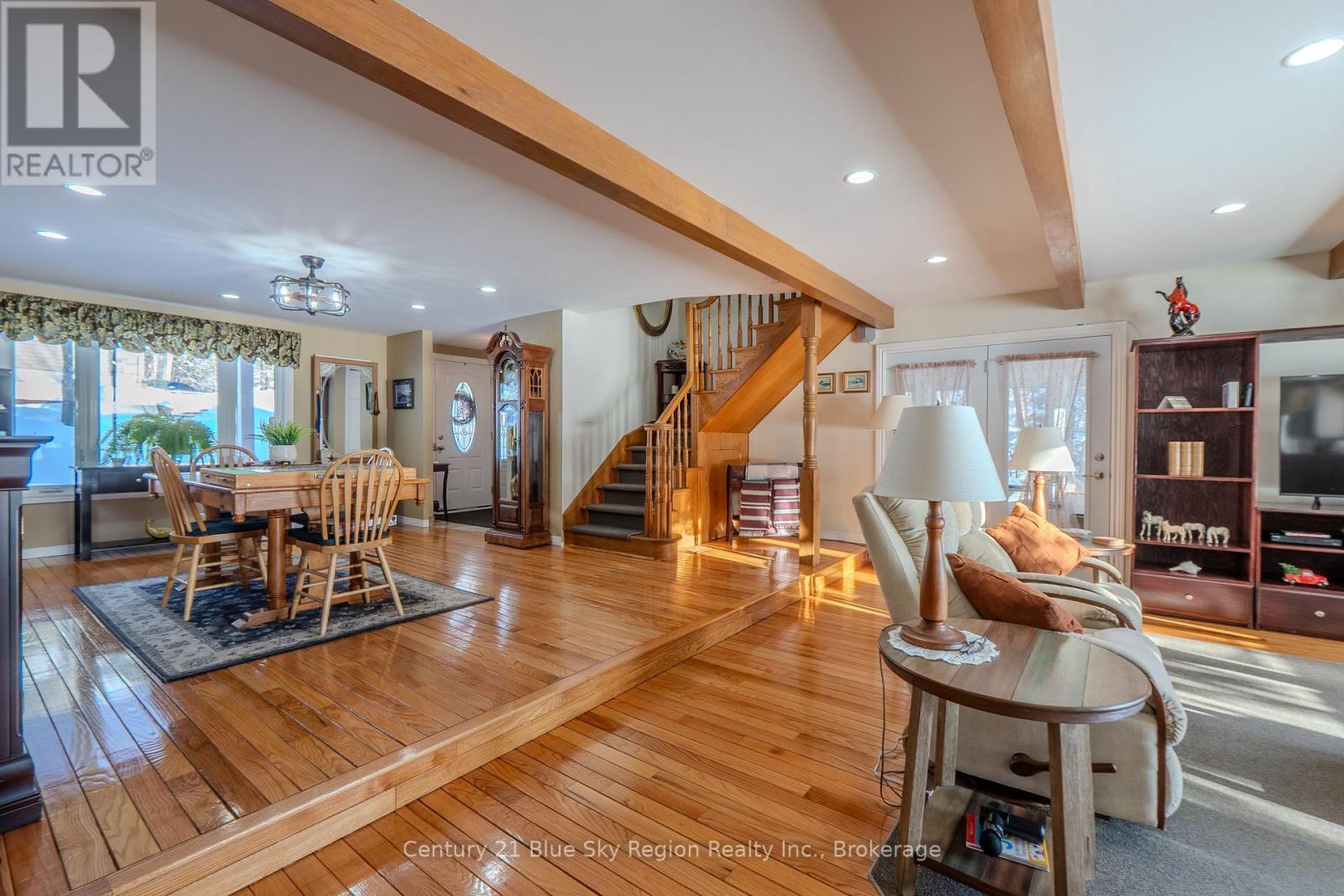 17 Sunrise Lane, Powassan, Ontario  P0H 1Z0 - Photo 9 - X12735190