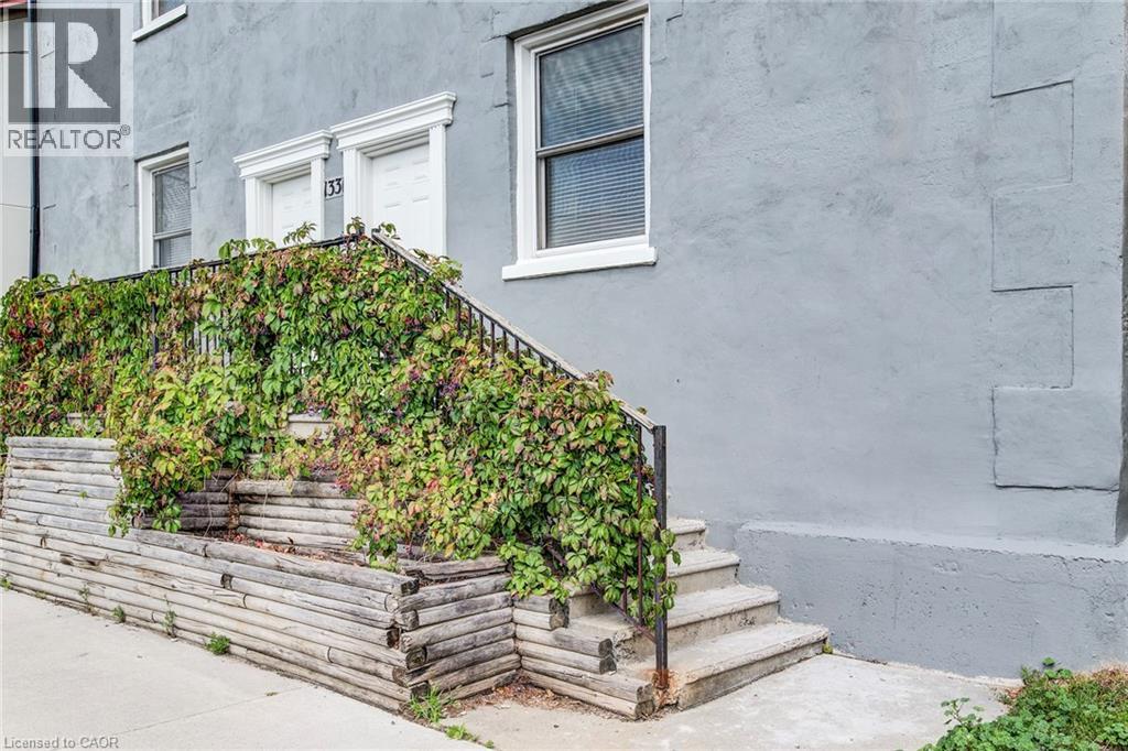 1331 King Street E, Cambridge, Ontario  N3H 3R2 - Photo 3 - 40802605