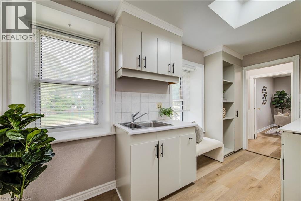 1331 King Street E, Cambridge, Ontario  N3H 3R2 - Photo 9 - 40802605