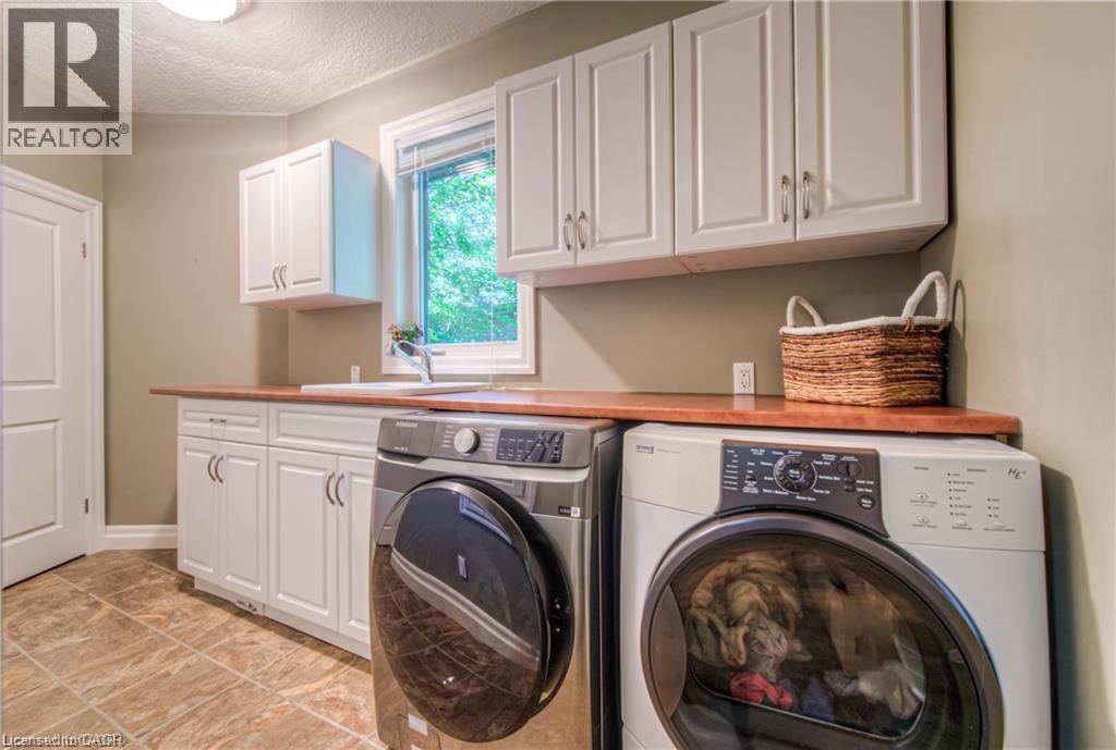 75 Wagon Street, Kitchener, Ontario  N2P 2V2 - Photo 17 - 40801788