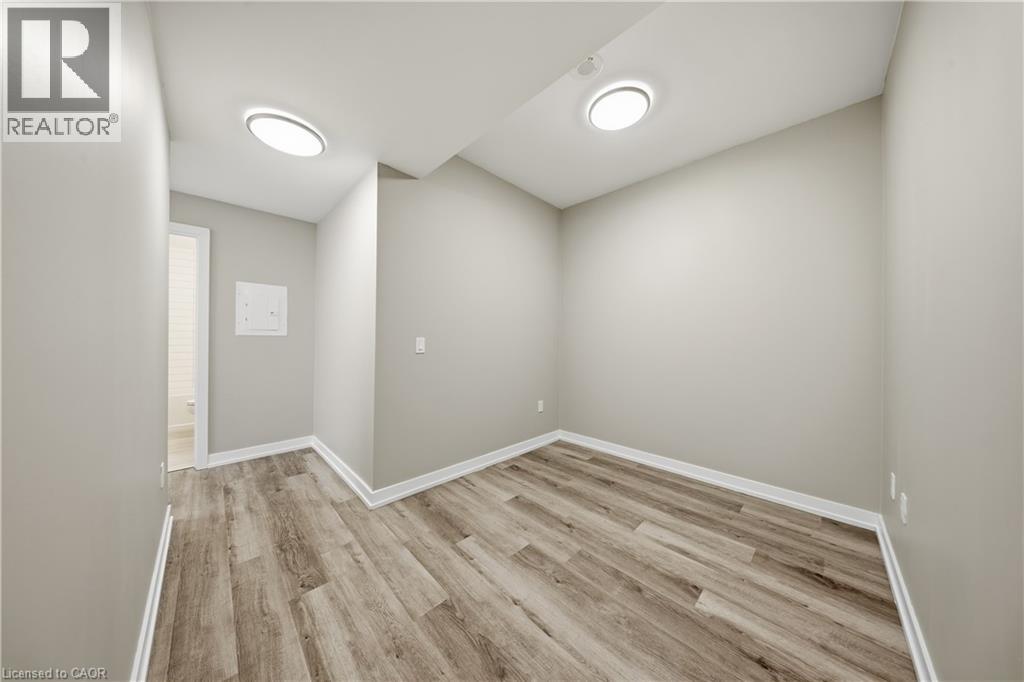 15 Wellington Street S Unit# 1810, Kitchener, Ontario N2G 0E4 - Photo 9 - 40802208