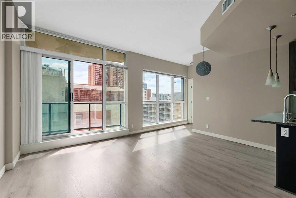 701, 788 12 Avenue Sw, Calgary, Alberta  T2R 0H1 - Photo 5 - A2282512