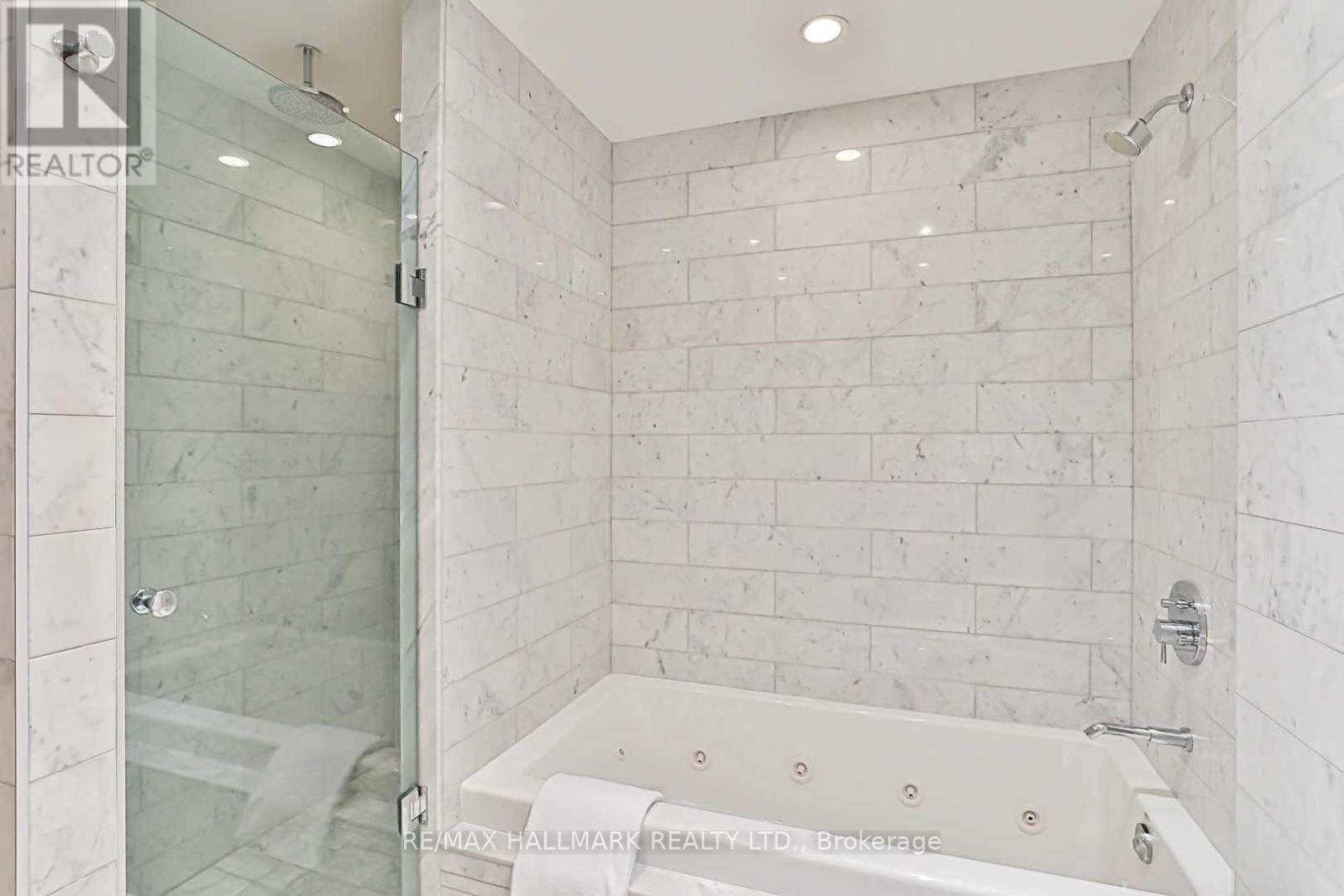 3104 - 1 Market Street, Toronto, Ontario  M5E 0A2 - Photo 15 - C12752770