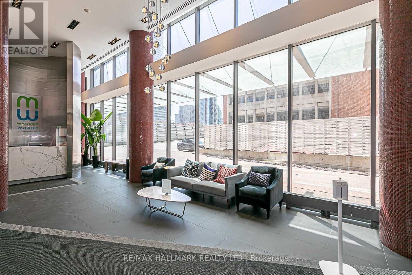 3104 - 1 Market Street, Toronto, Ontario  M5E 0A2 - Photo 2 - C12752770