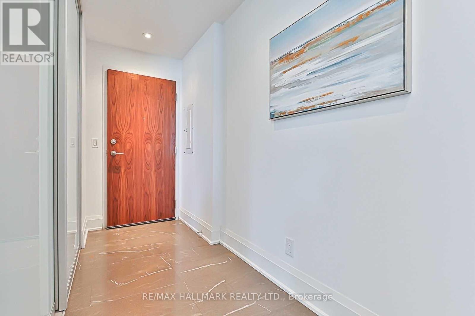 3104 - 1 Market Street, Toronto, Ontario  M5E 0A2 - Photo 3 - C12752770