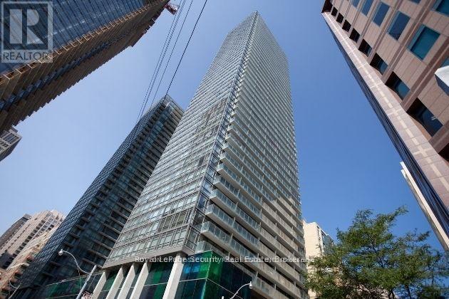 2808 - 38 GRENVILLE STREET, Toronto, Ontario