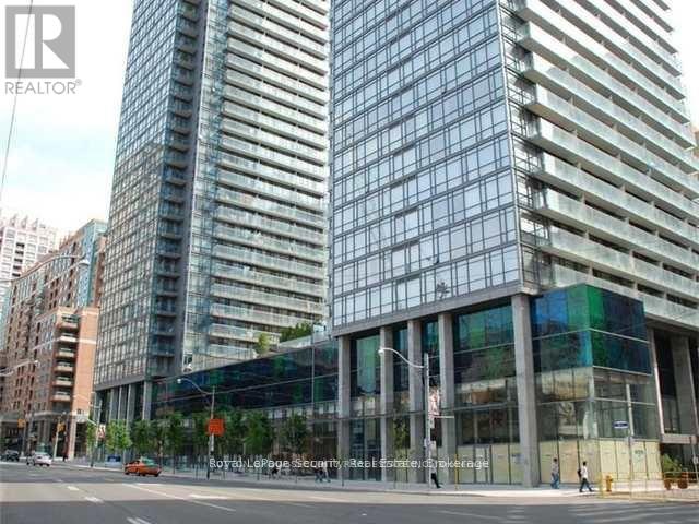 2808 - 38 Grenville Street, Toronto, Ontario  M4Y 1A5 - Photo 3 - C12752786