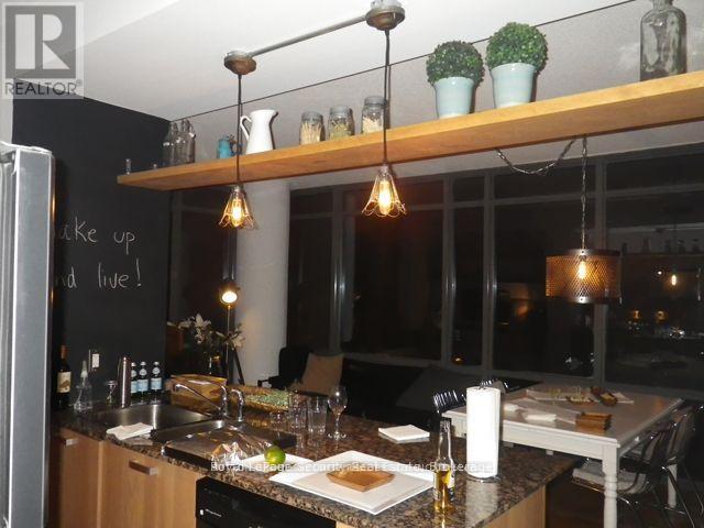 2808 - 38 Grenville Street, Toronto, Ontario  M4Y 1A5 - Photo 8 - C12752786