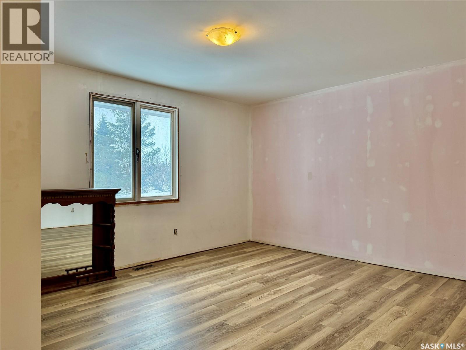 15 Willow Place, Lanigan, Saskatchewan  S0K 2M0 - Photo 32 - SK027827