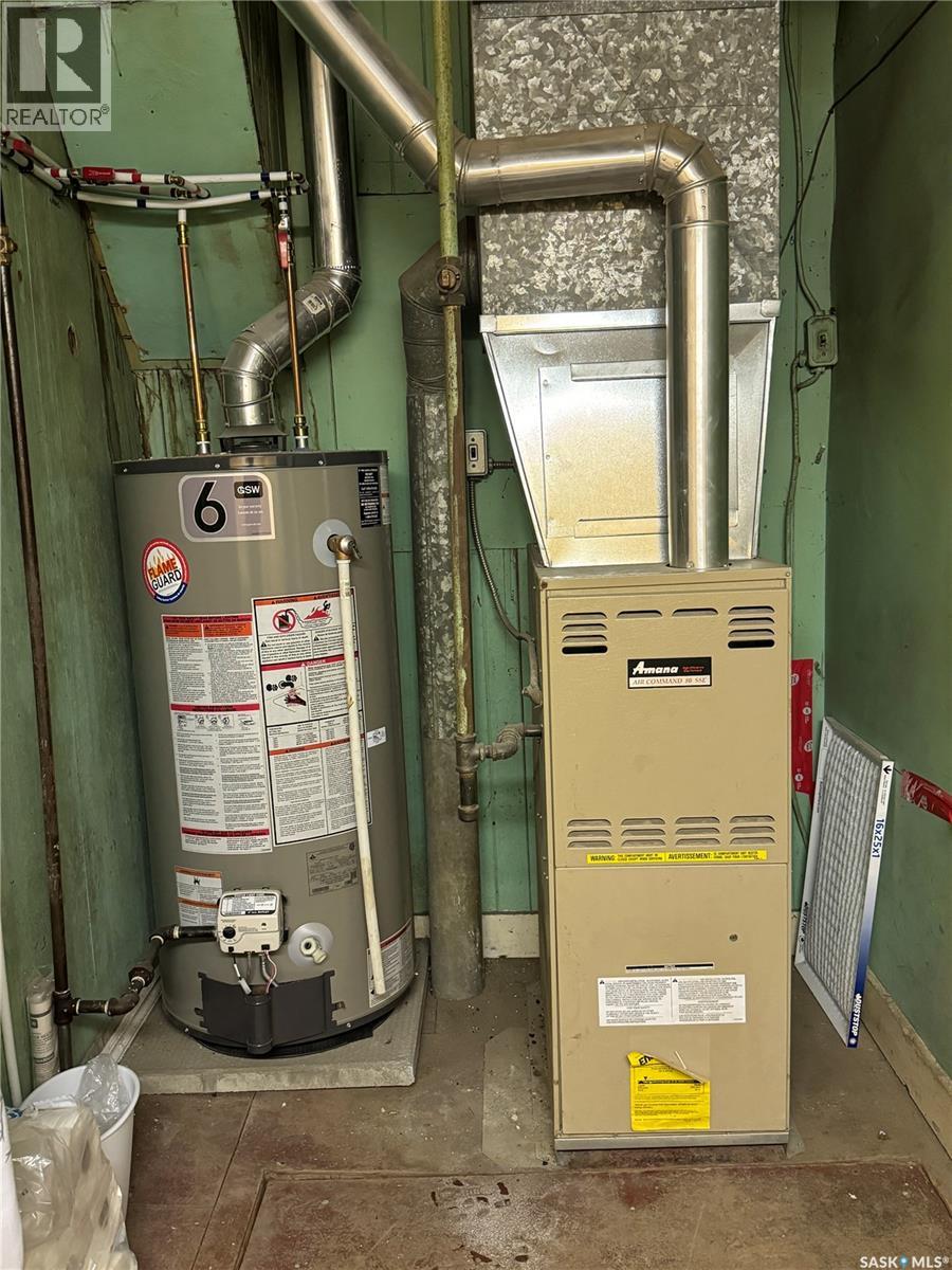 104 2nd Avenue W, Biggar, Saskatchewan  S0K 0M0 - Photo 12 - SK027825