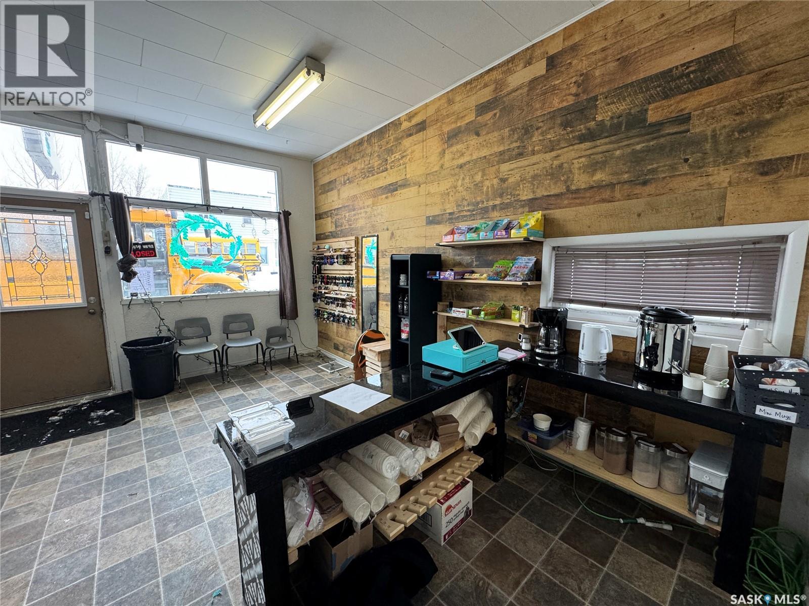 104 2nd Avenue W, Biggar, Saskatchewan  S0K 0M0 - Photo 5 - SK027825