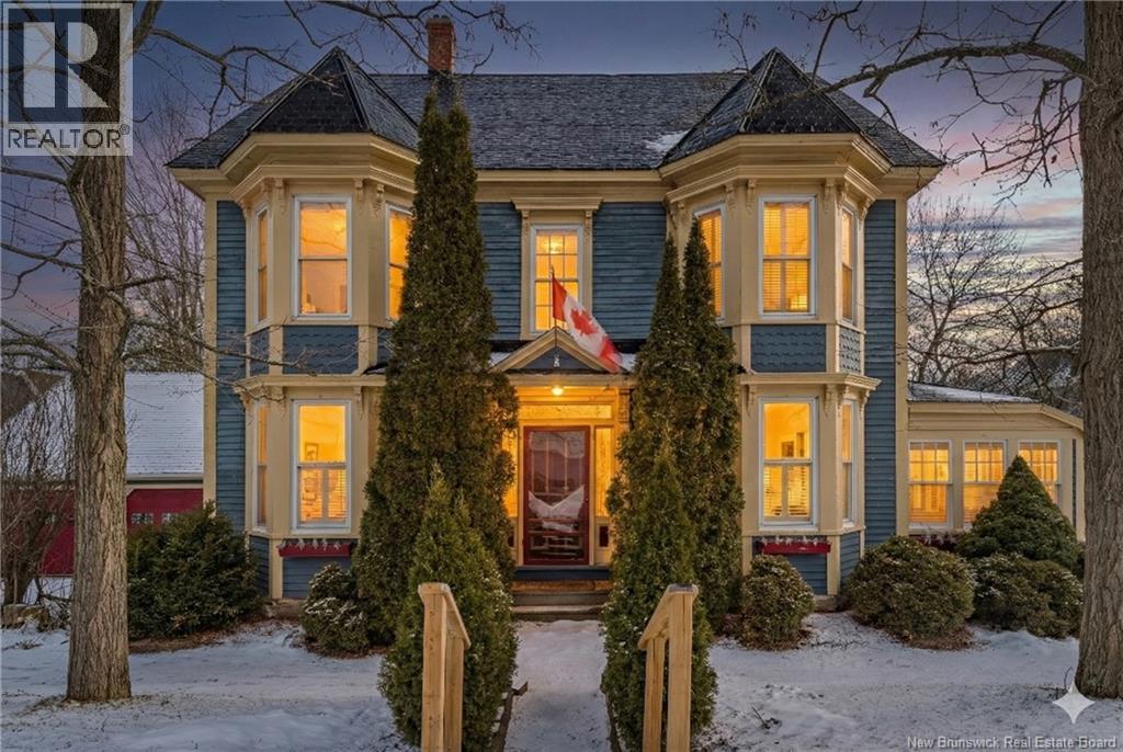 <h3>$448,000</h3><p>54 Front Street, Gagetown, New Brunswick</p>