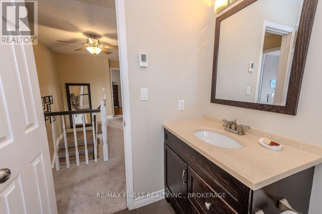 410 Briarwood Drive, Kingston, Ontario  K7M 7V2 - Photo 29 - X12747972