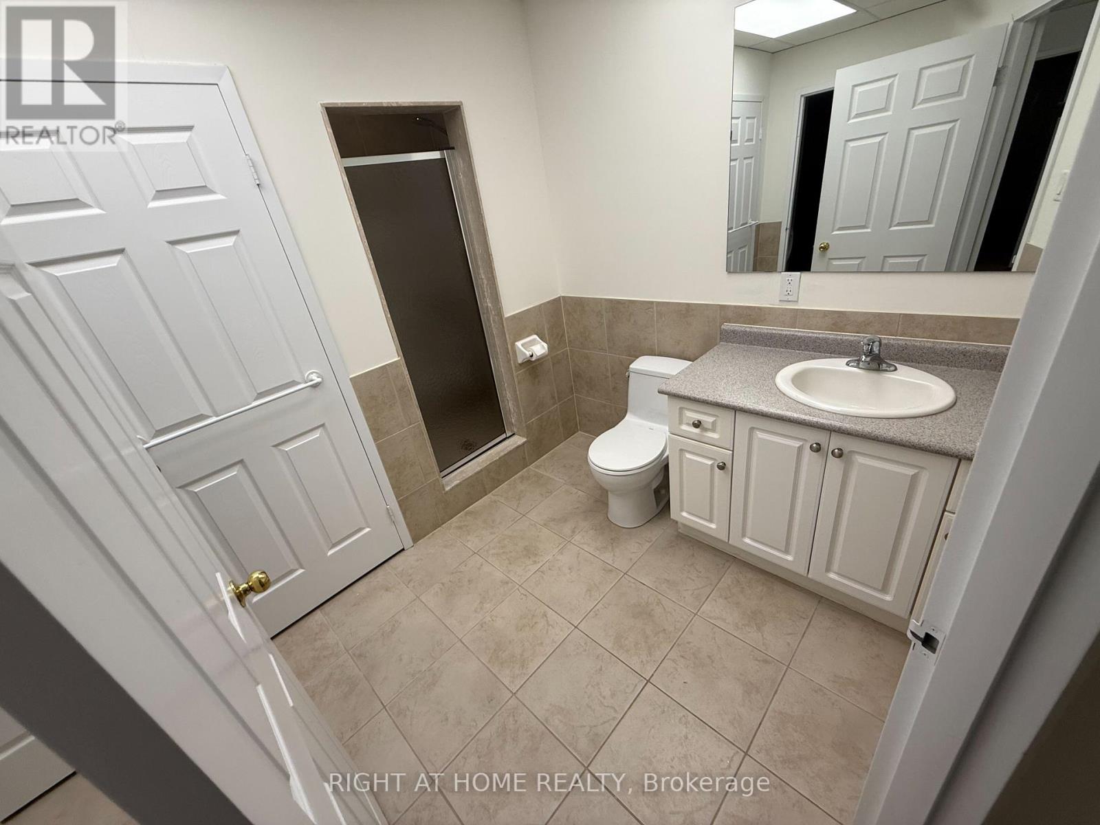 Lower - 900 15th Side Road, King, Ontario  L7B 1K5 - Photo 8 - N12752738