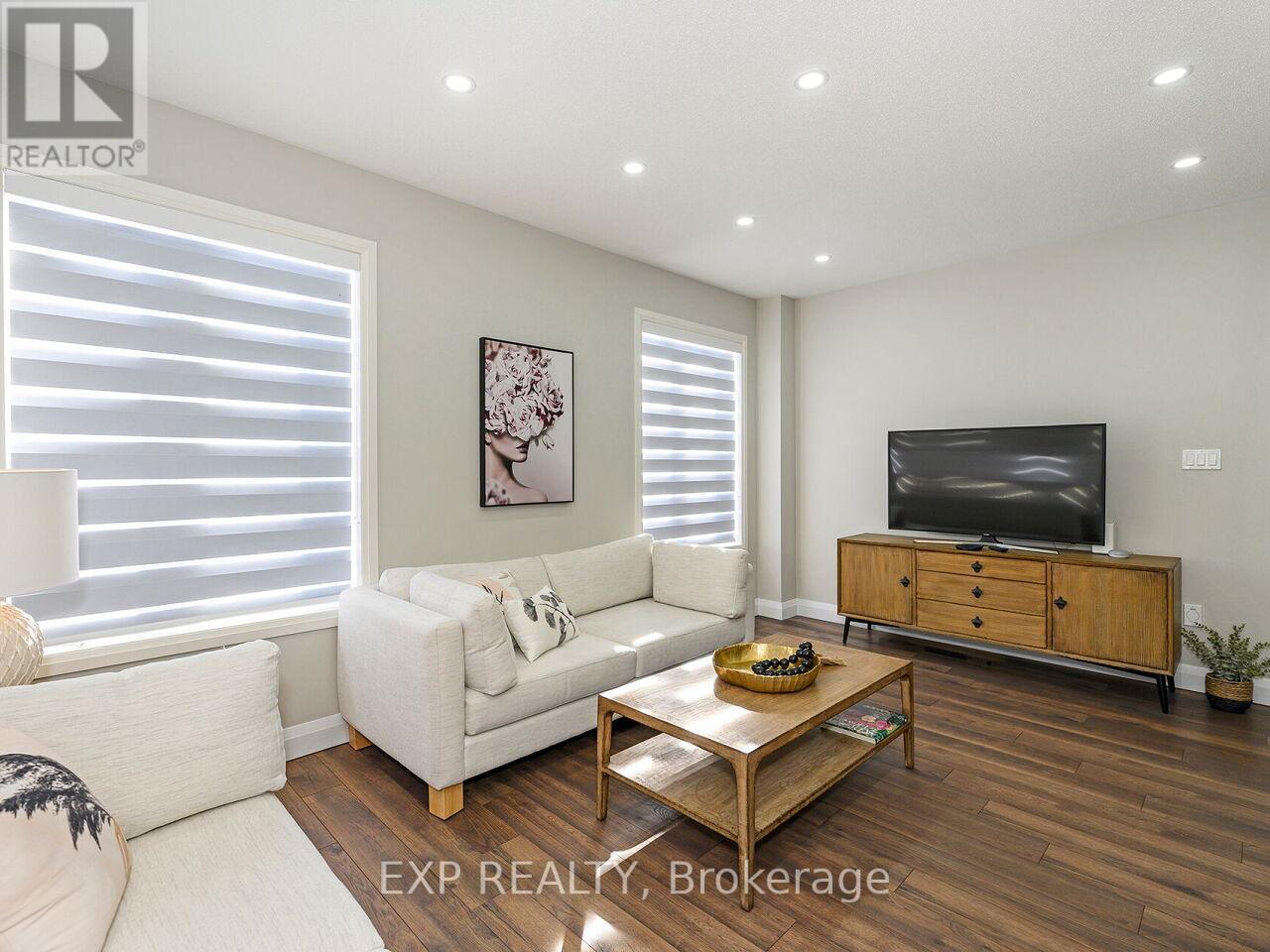 71 Donnan Drive, New Tecumseth, Ontario  L0G 1W0 - Photo 20 - N12752750