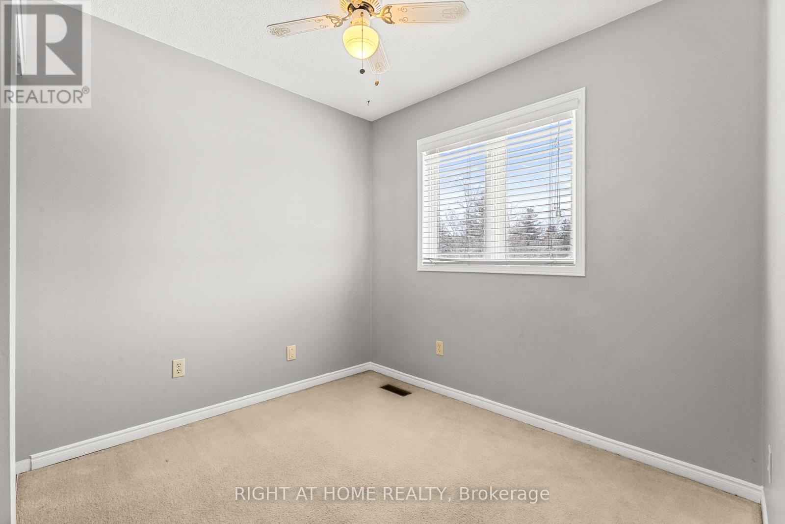 28 Forest Wood Drive, Essa, Ontario  L3W 0K5 - Photo 13 - N12752842