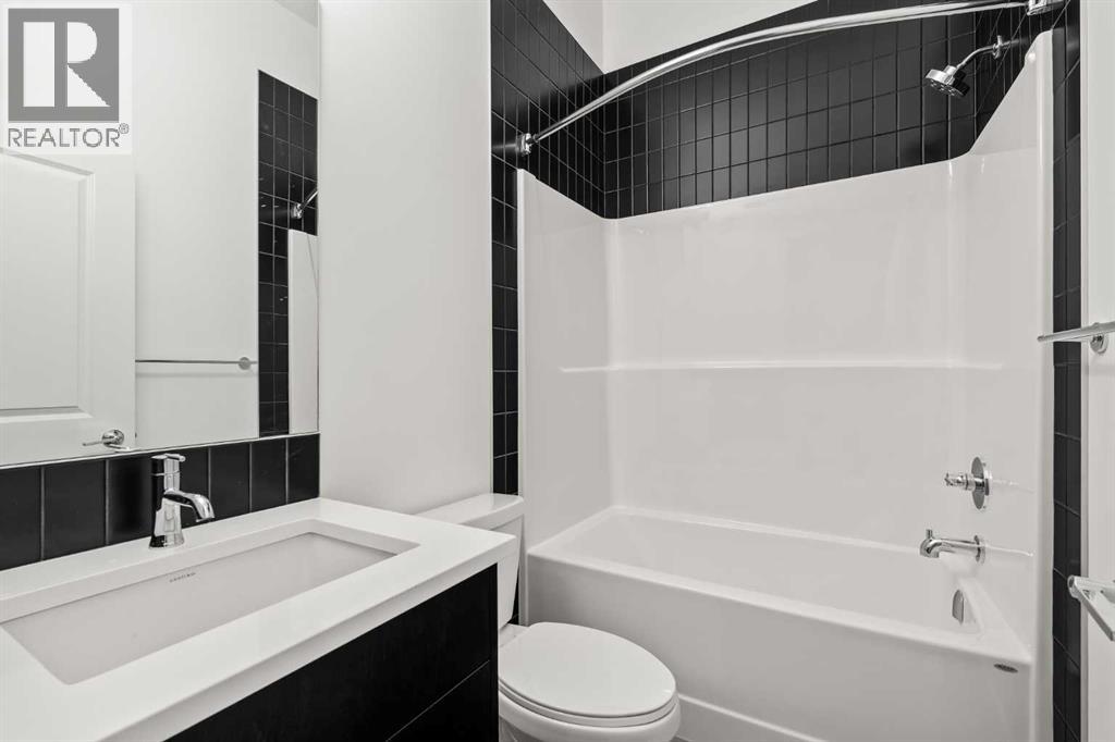 71 Silver Spruce Grove Sw, Calgary, Alberta  T2X 5M1 - Photo 17 - A2283470