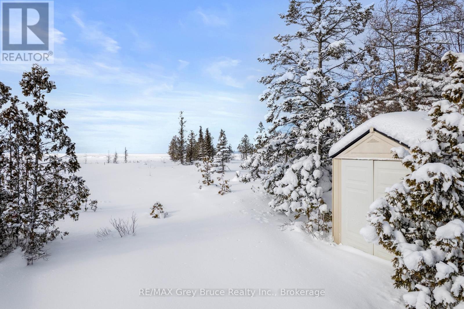 798 Dorcas Bay Road, Northern Bruce Peninsula, Ontario N0H 2R0 - Photo 10 - X12752890