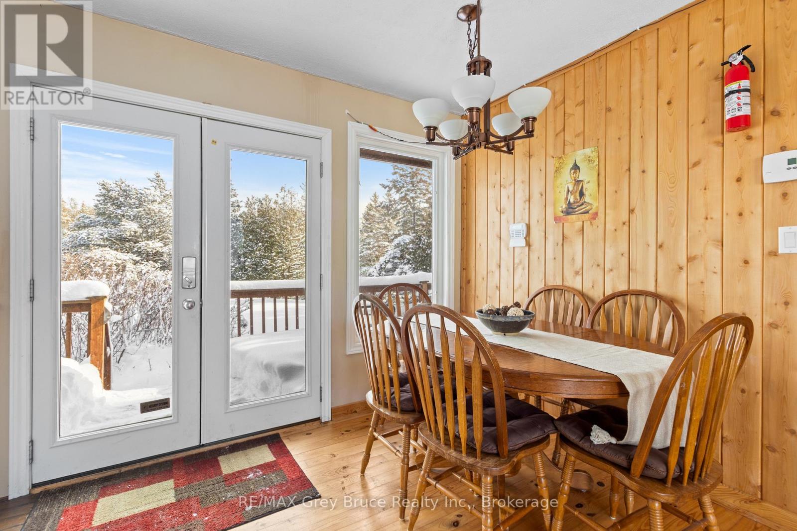 798 Dorcas Bay Road, Northern Bruce Peninsula, Ontario N0H 2R0 - Photo 15 - X12752890