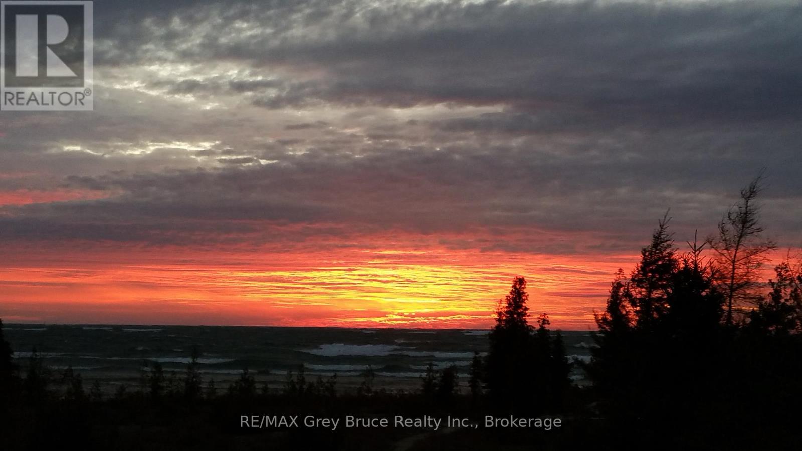 798 Dorcas Bay Road, Northern Bruce Peninsula, Ontario N0H 2R0 - Photo 3 - X12752890