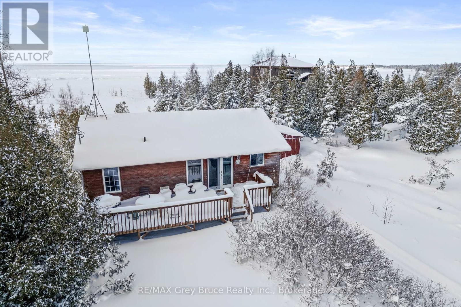 798 Dorcas Bay Road, Northern Bruce Peninsula, Ontario N0H 2R0 - Photo 6 - X12752890