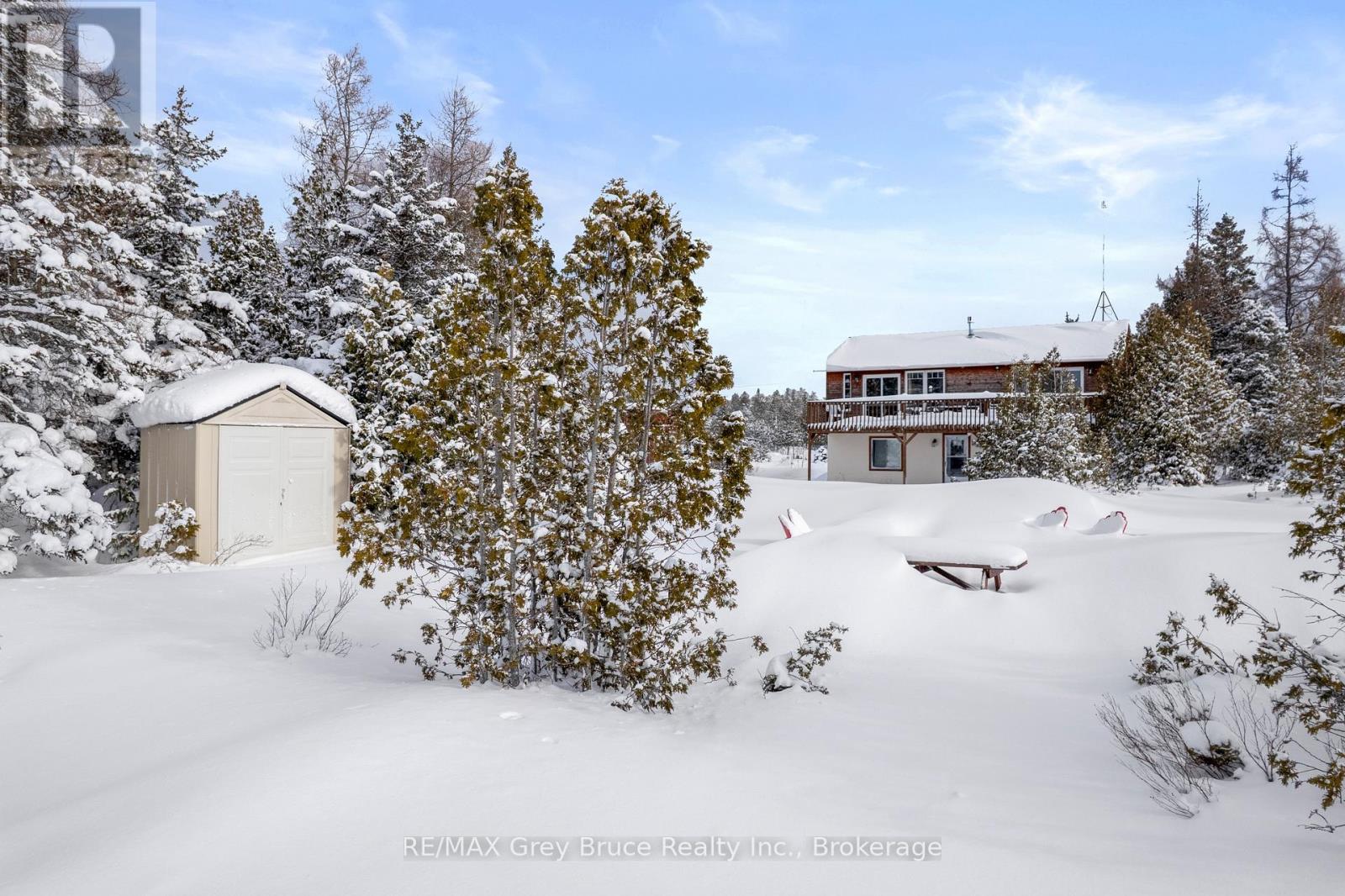 798 Dorcas Bay Road, Northern Bruce Peninsula, Ontario N0H 2R0 - Photo 9 - X12752890