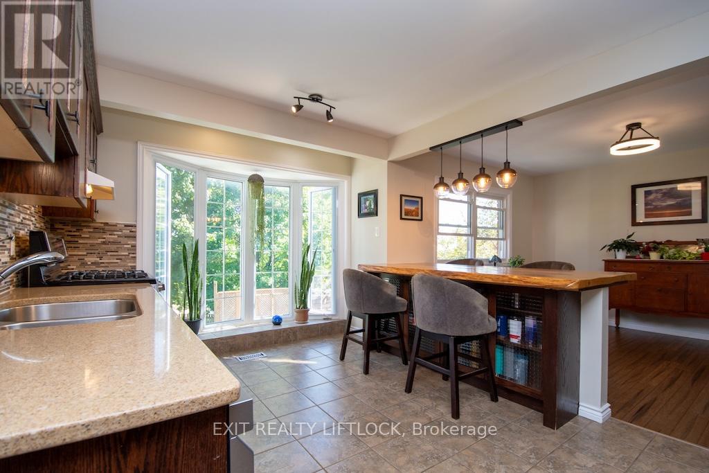 1456 Firwood Crescent, Peterborough, Ontario  K9K 1J1 - Photo 11 - X12752904