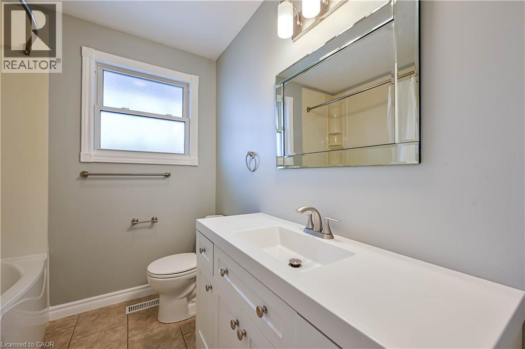 73 Barwood Crescent, Kitchener, Ontario  N2E 1T9 - Photo 21 - 40799198