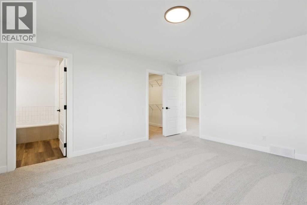 54 Creekstone Common Sw, Calgary, Alberta  T2X 6H4 - Photo 32 - A2281399