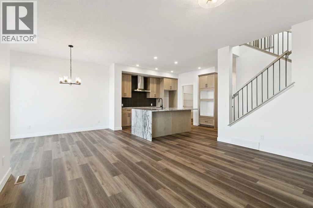 54 Creekstone Common Sw, Calgary, Alberta  T2X 6H4 - Photo 17 - A2281399