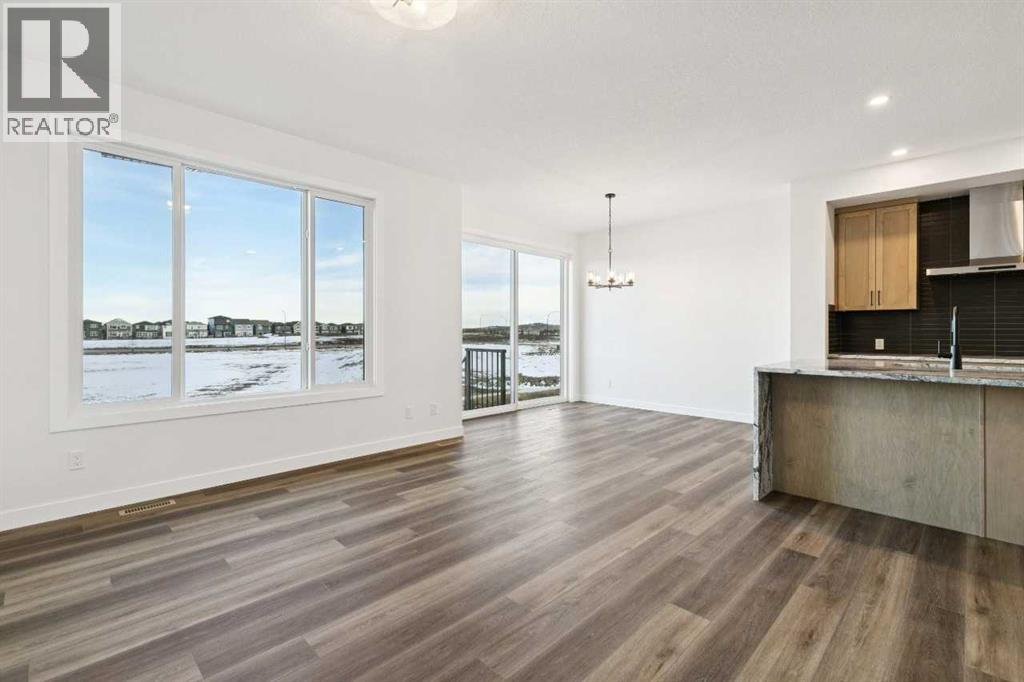 54 Creekstone Common Sw, Calgary, Alberta  T2X 6H4 - Photo 18 - A2281399