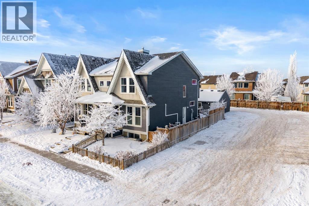 32 Auburn Bay Boulevard Se, Calgary, Alberta  T3M 0V7 - Photo 2 - A2281689