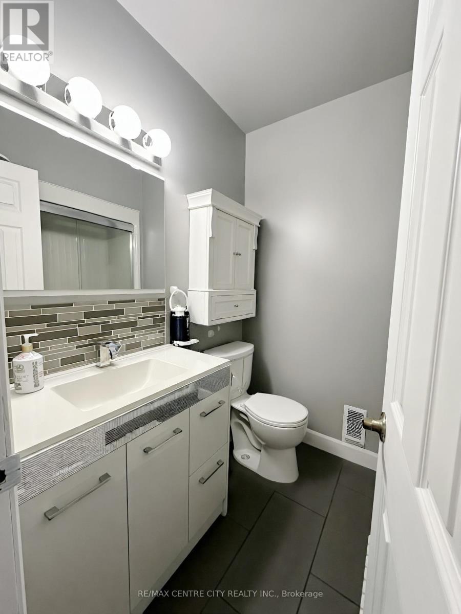 18 Corinth Court, London East, Ontario  N5Y 5A8 - Photo 15 - X12752898